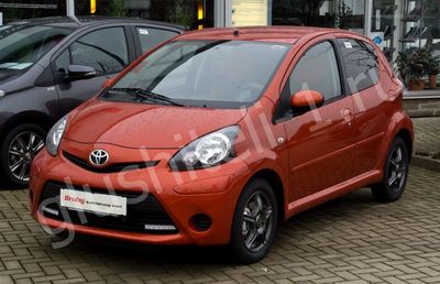 Купить глушитель, катализатор, пламегаситель Toyota Aygo I в Москве